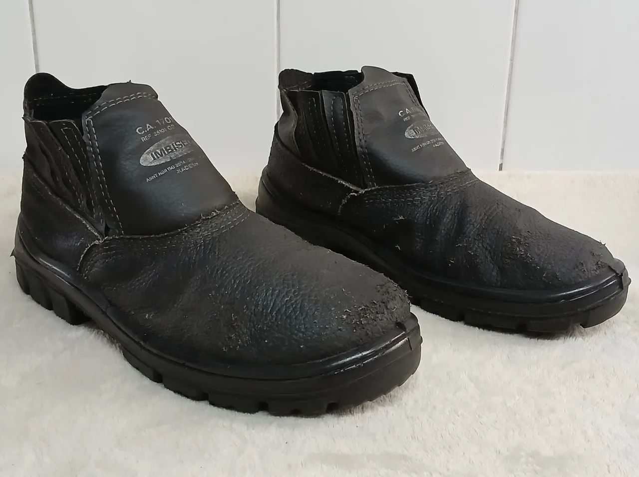 Bota de Segurança EPI Couro Imbiseg Preta Tamanho 41<br> - Foto 2