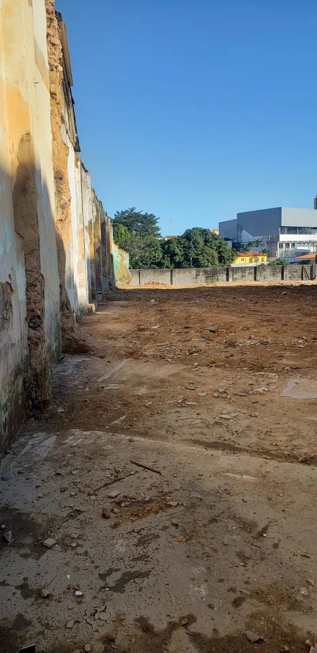 TERRENO MATATU DE BROTAS AO LADO DO METRÔ