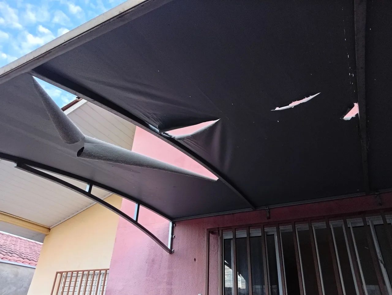 Vendo estrutura toldo!!! - Foto 3