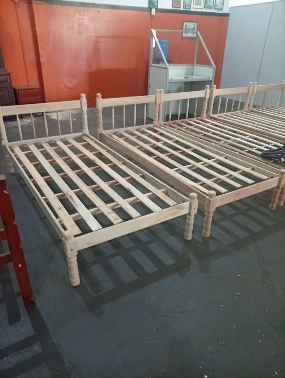 Cama solteiro 188x80 cm