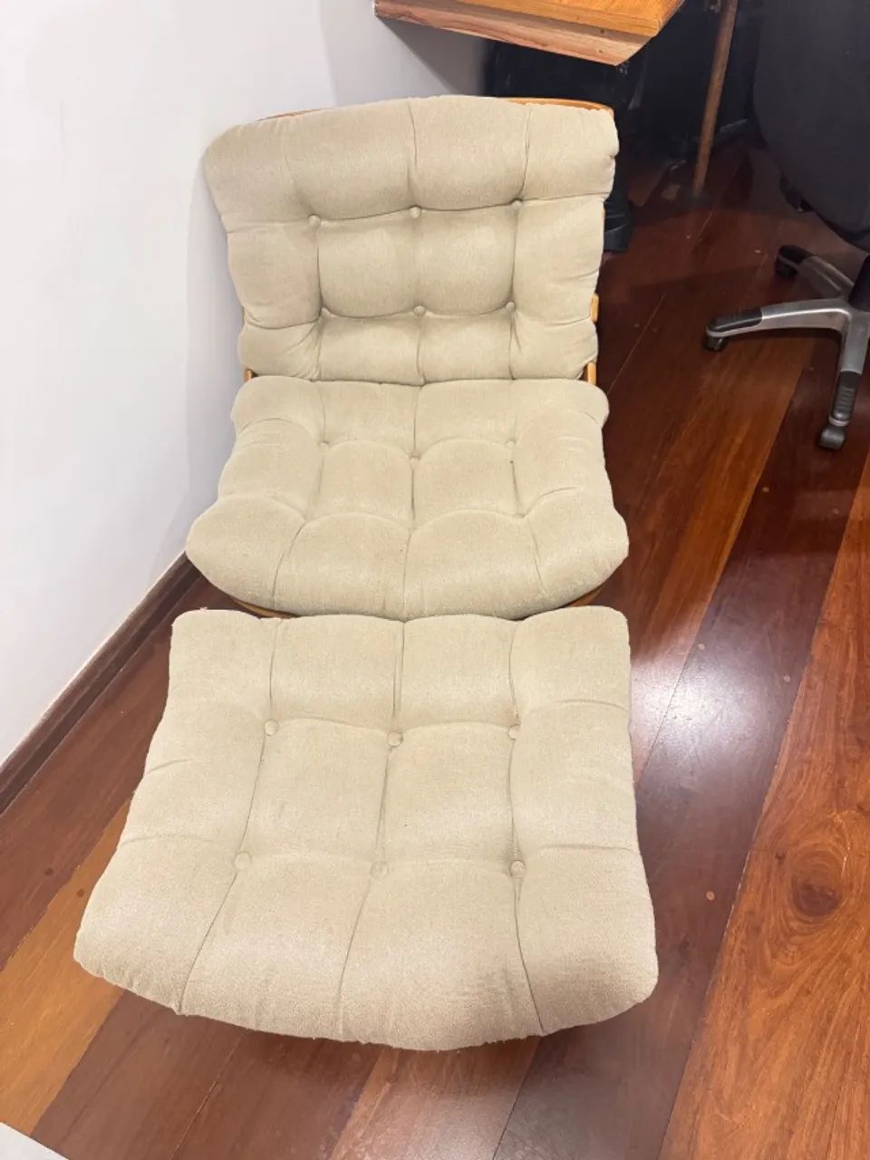 Poltrona Costela em Linho 