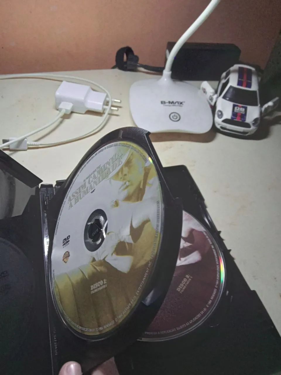 Dvd Assim Caminha a Humanidade duplo - Foto 2