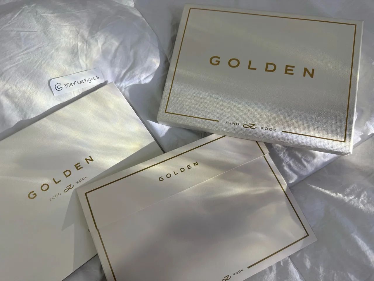 Álbum Golden ver Solid - Jungkook (BTS)  - Foto 2