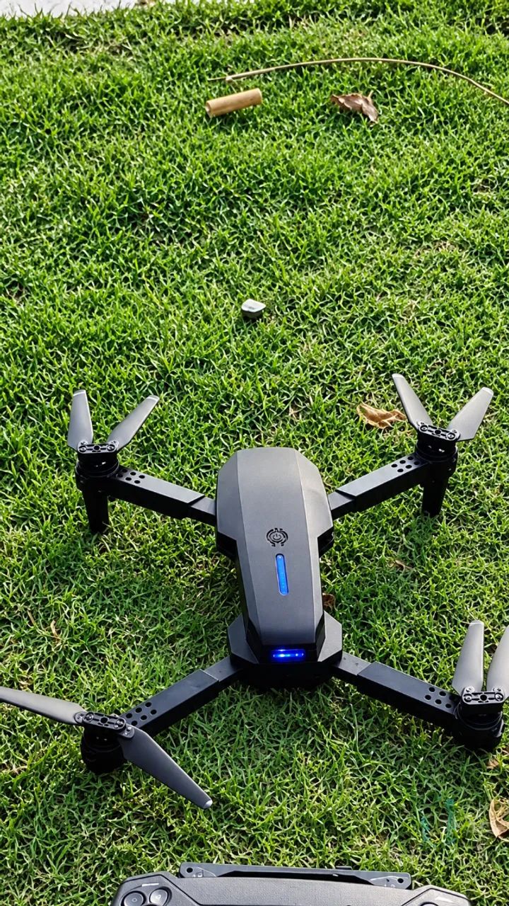 Drone E88 Pro HD câmera Dupla PAGUE SO QUANDO RECEBER! - Foto 3