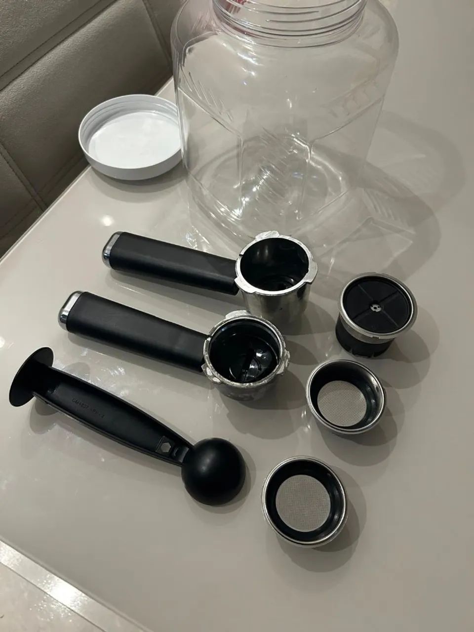 Cafeteira Vermelha Expresso Oster PrimaLatte - Foto 4