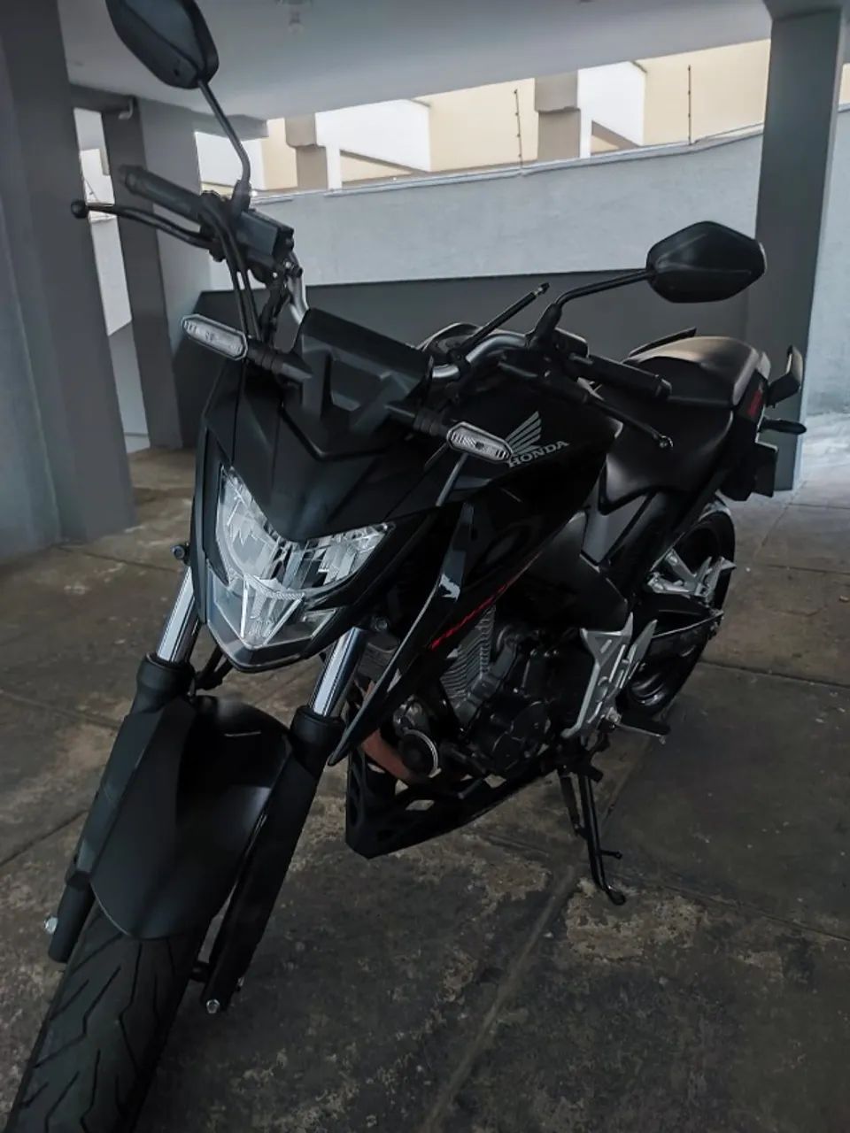 Cb 300F 2024 - Foto 3