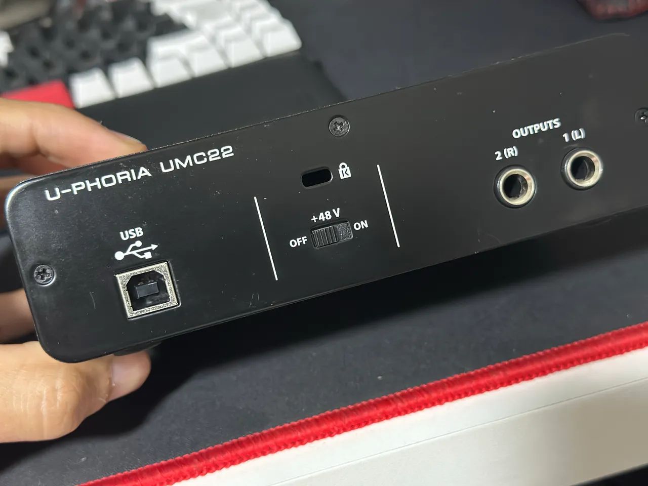 Interface de áudio behringer umc22 - Foto 2