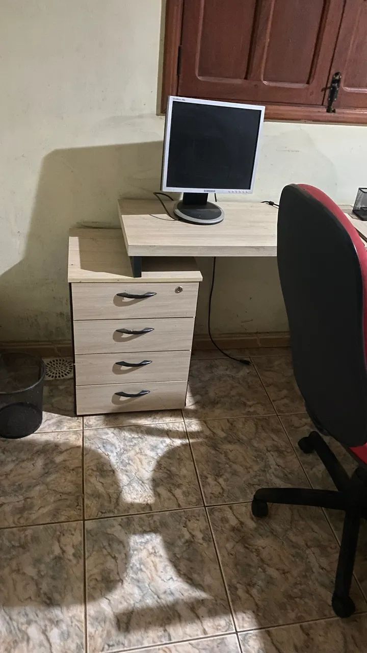 Vendo mesa para escritório  - Foto 5