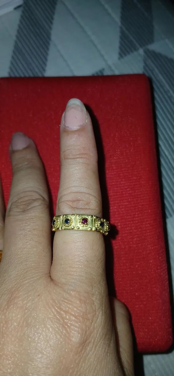 Anel de Ouro com pedras  - Foto 4