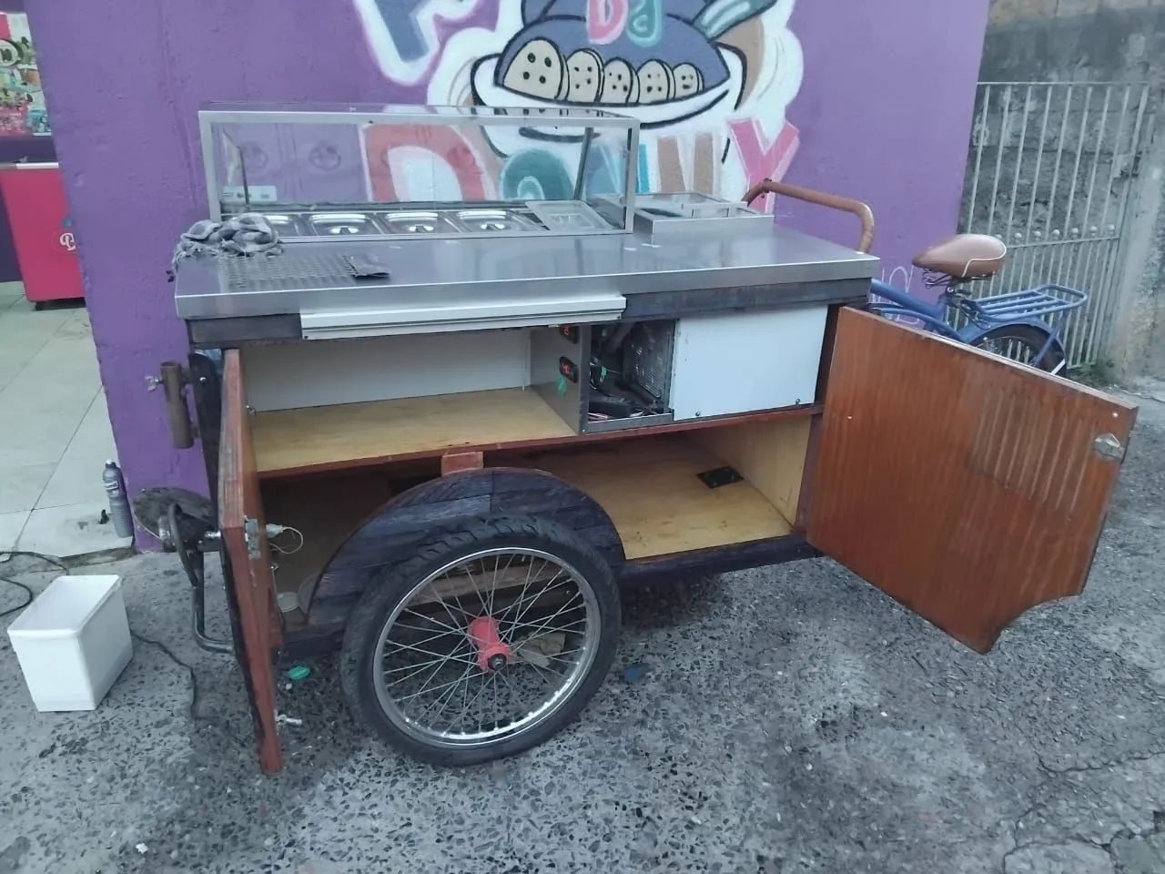 Carrinho rústico para Açaí e Sorvete