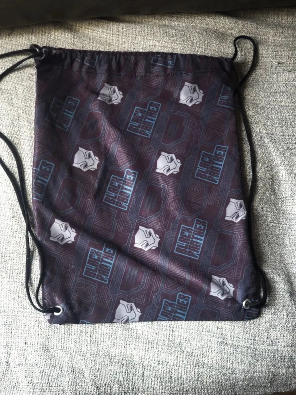 mochila pantera negra - estilo saco ccxp marvel / disney - Foto 2