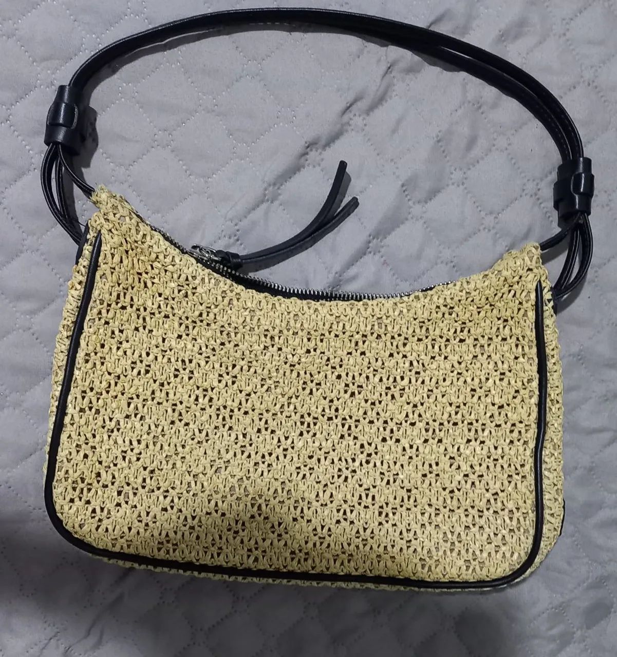 Bolsa Arezzo muito conservada - Foto 2