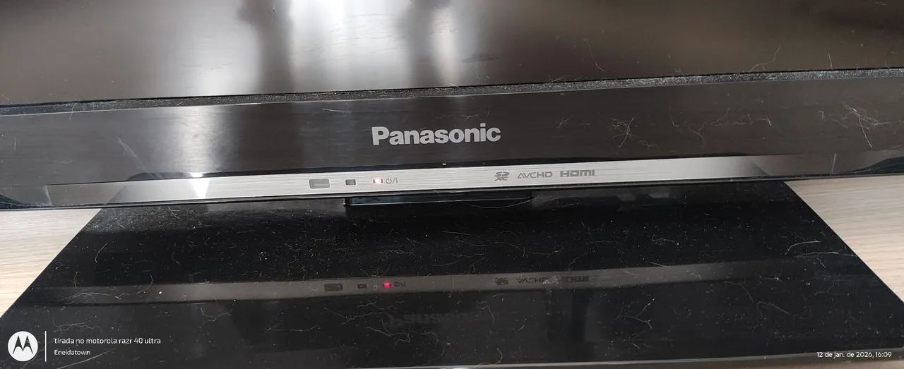 Para ver os jogos da Copa em tela grande -TV 42" Panasonic Vieira ( NÃO É SMARTV)