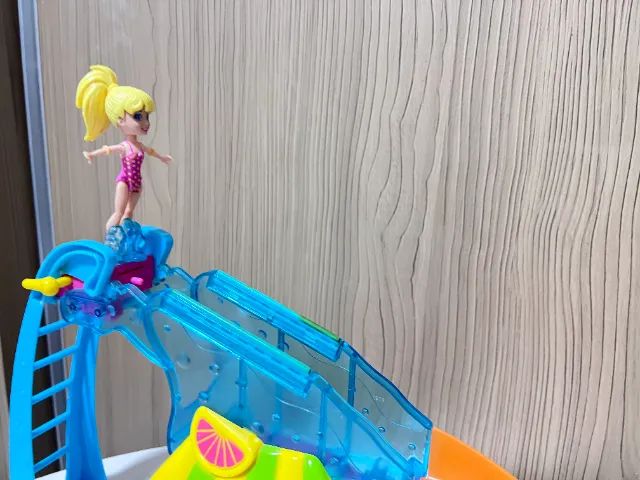 Piscina da Poly Pocket