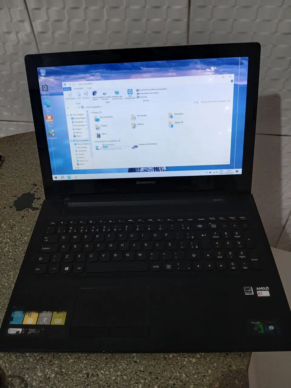 Notebook Lenovo E1 - Foto 2