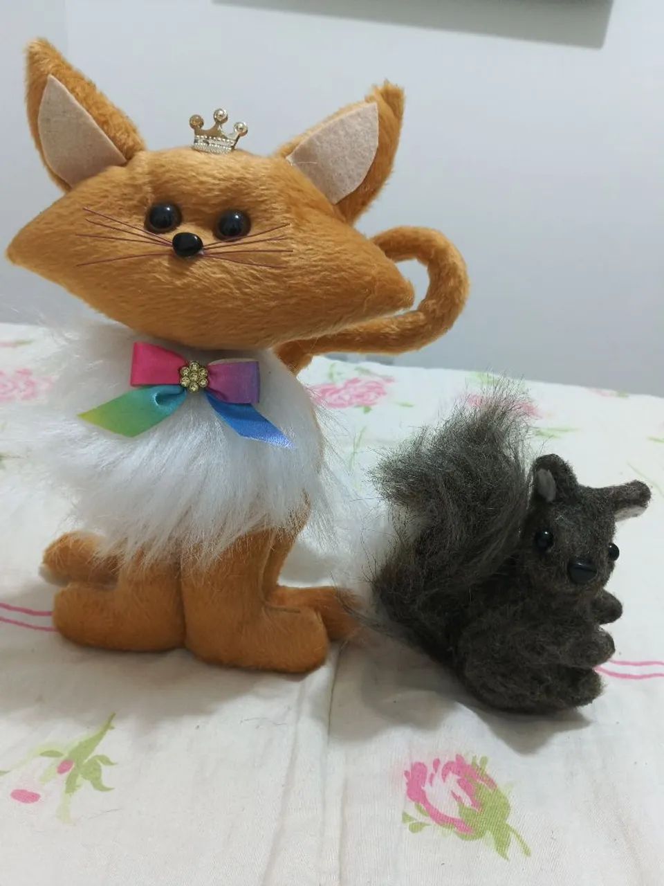 Gato e esquilo artesanal Feltro  - Foto 4
