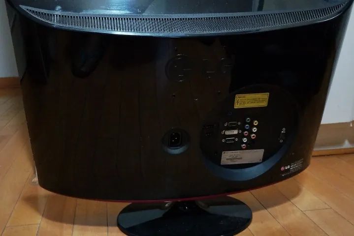 TV/Monitor Gamer 23 polegadas LG Flatron  M237WA-PMK com controle remoto e audio - Foto 2