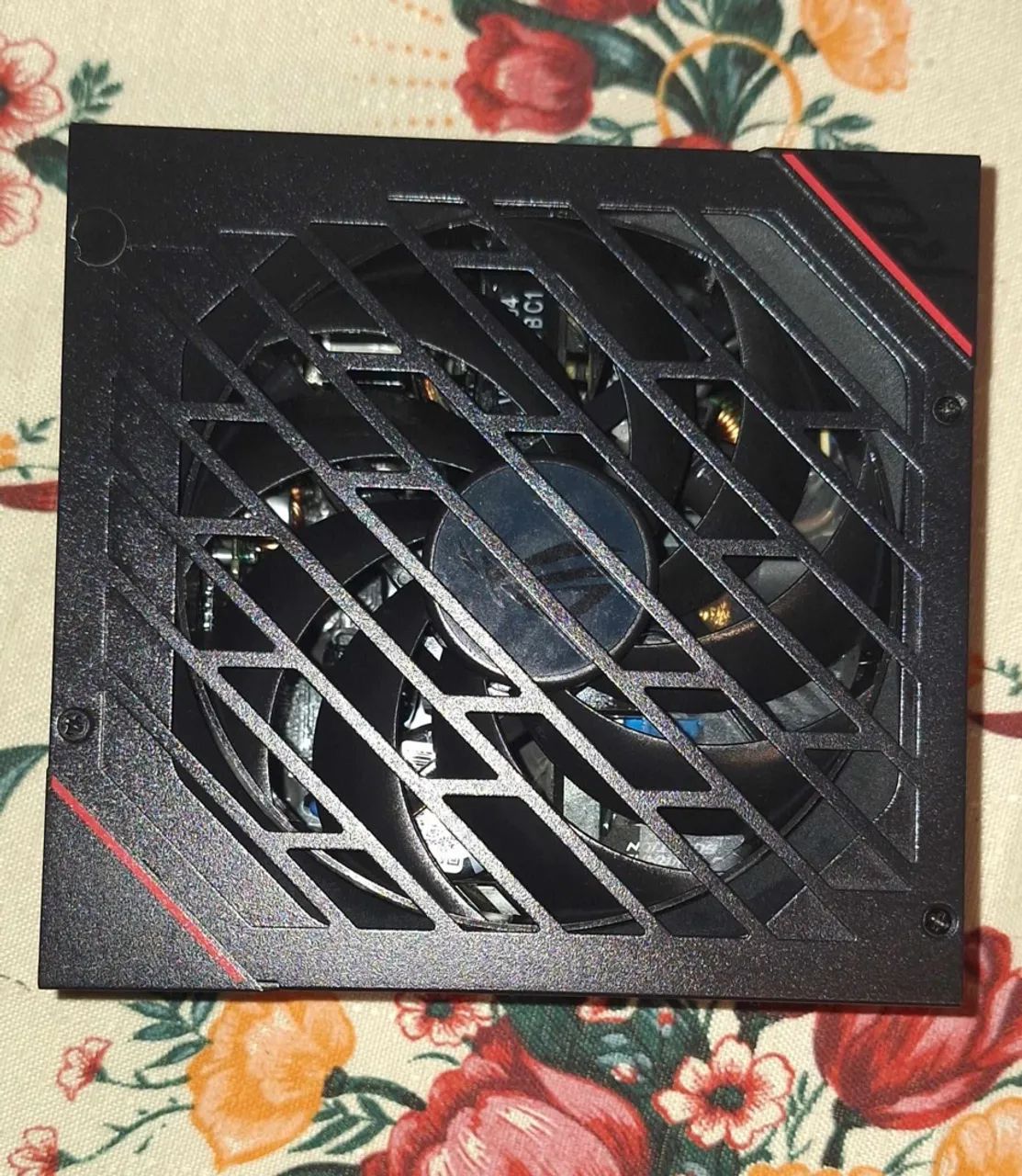 Fonte Asus Rog Strix 850w com cabo 12VHPWR - Foto 3
