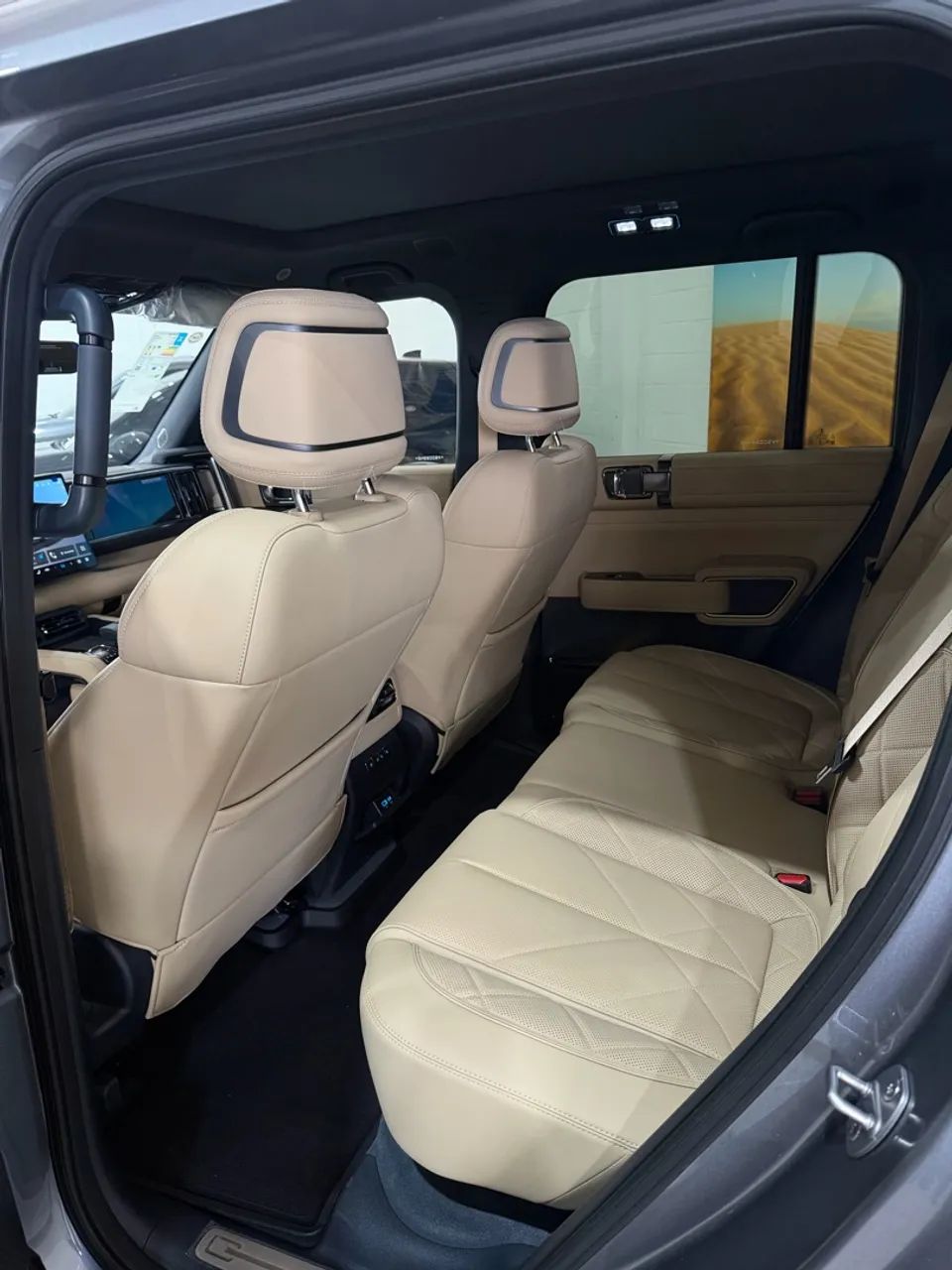 Denza B5 4WD, foto 12 de 20