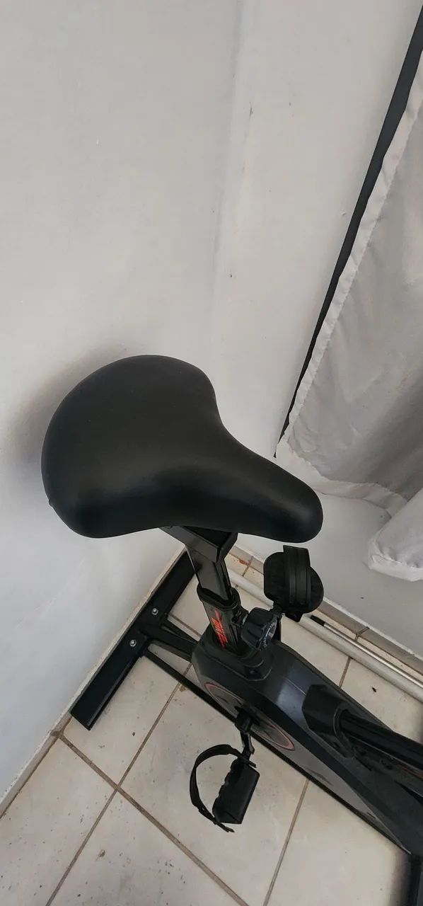 Bicicleta ergometrica  - Foto 4