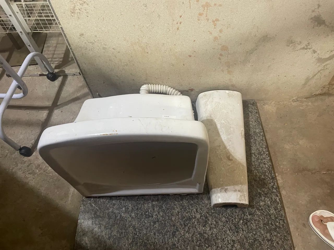 Tanque de serviço 