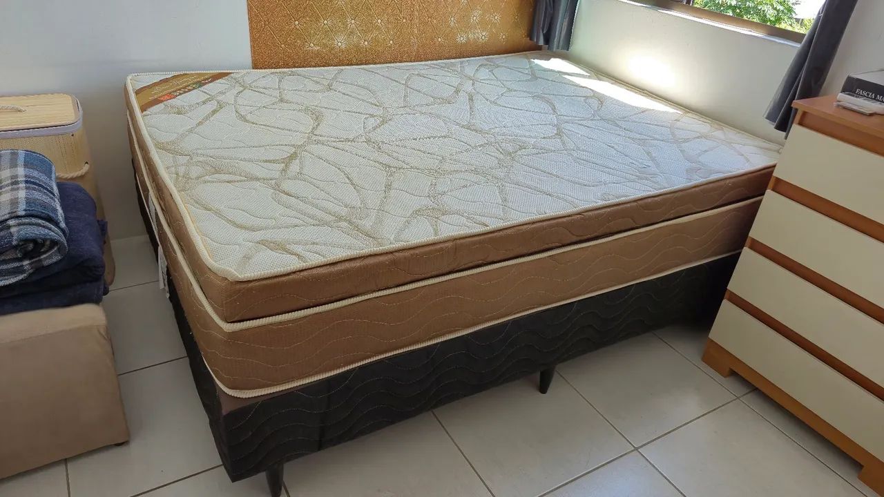 Conjunto Cama Box Casal Ortobom Ouro Spring + Base Sommier - Foto 4