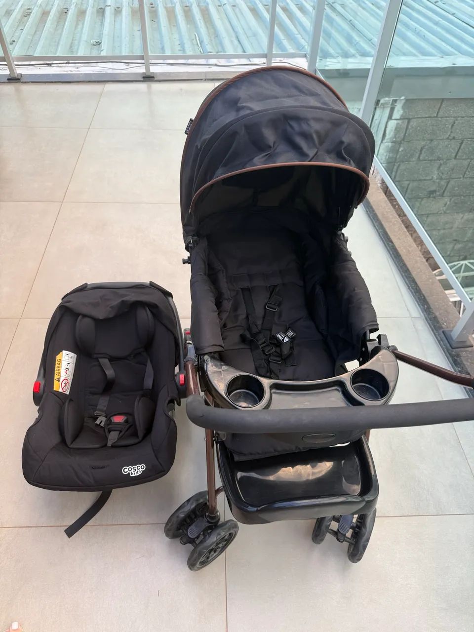 Vendo carrinho e bebê conforto  - Foto 3
