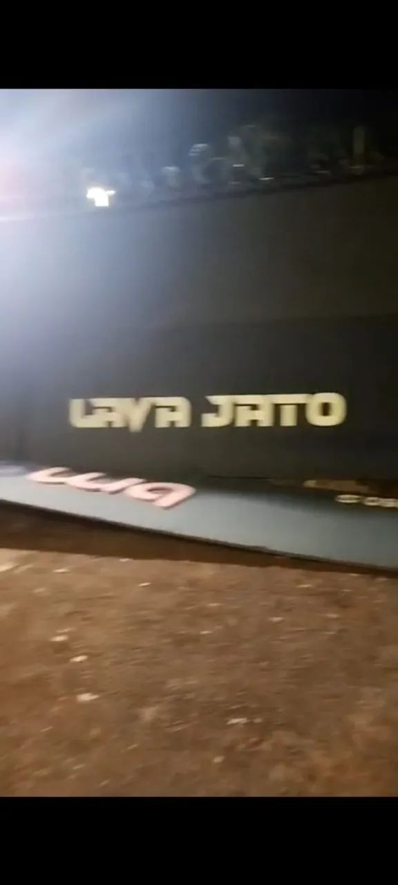 Vendo placa de PVC de 10 metros usada pra loja sem Nome conservada  - Foto 5