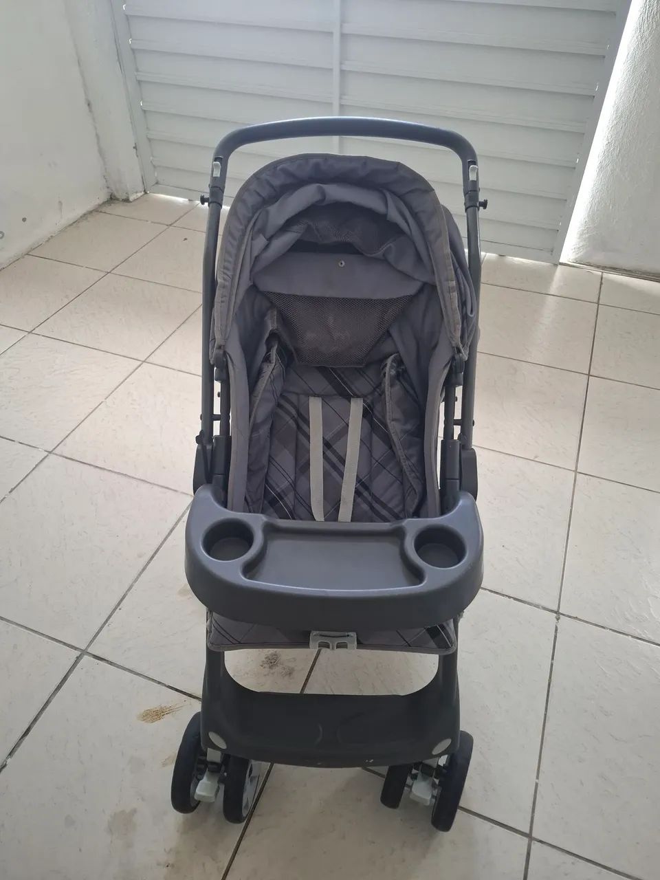 Carrinho de Bebê e Bebê conforto - Foto 3