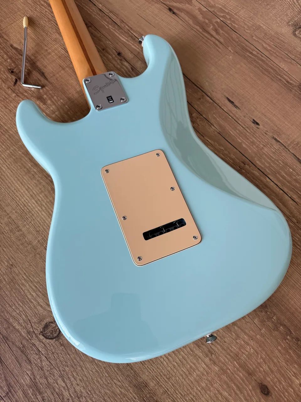 Squier Deluxe Stratocaster - Foto 4