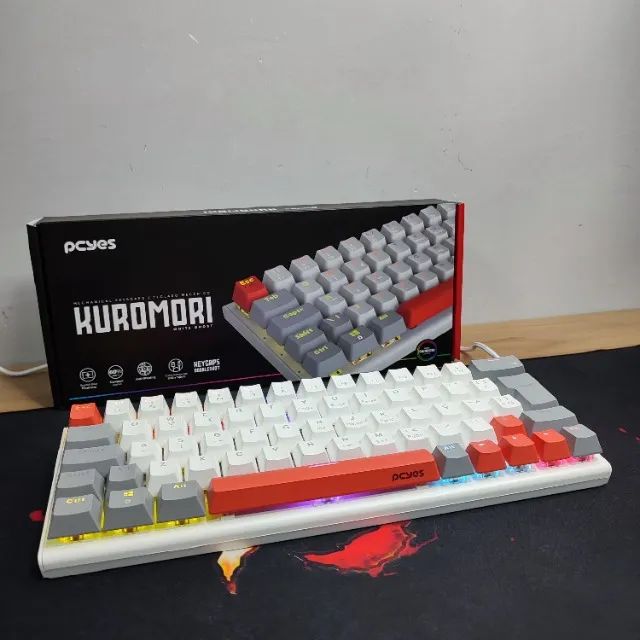 Teclado Mecânico 60% PCYes Kuromori White Ghost Switch Blue - Foto 2