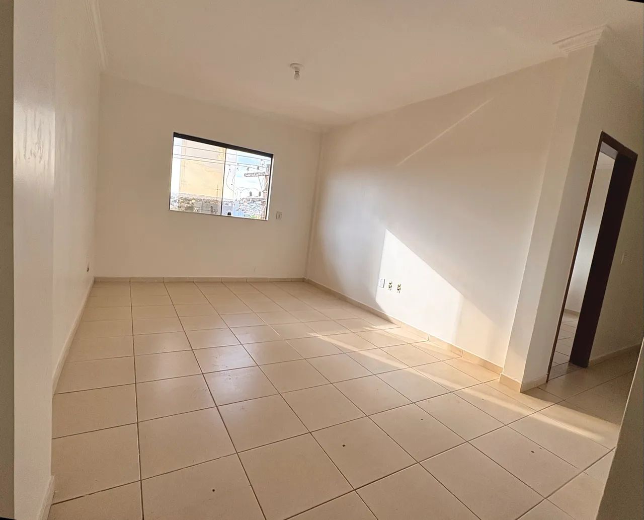Alugo apartamento 2 quartos na SQ11 - centro de Cidade ocidental  - Foto 2