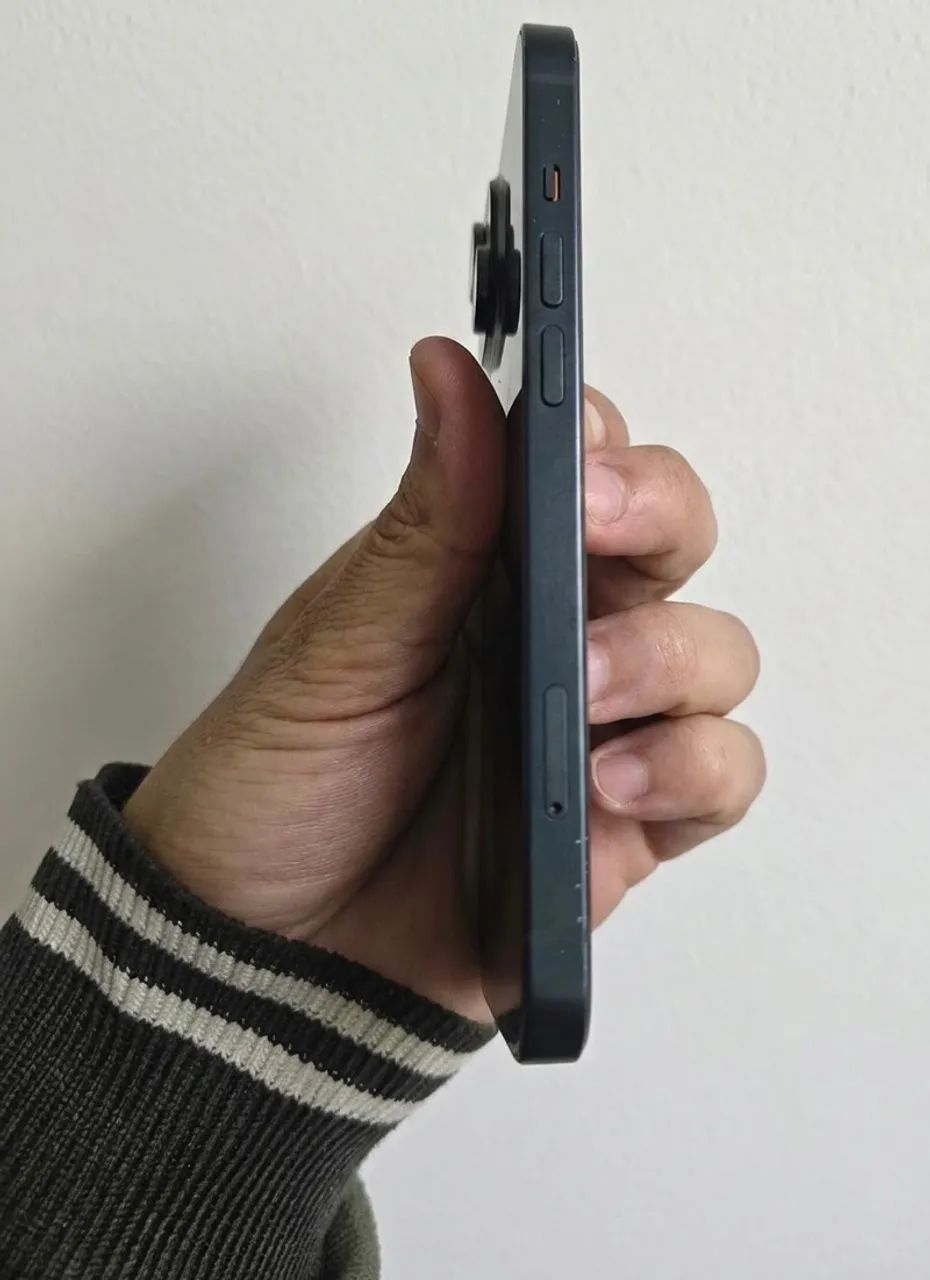 iPhone 14. 256GB  - Foto 3