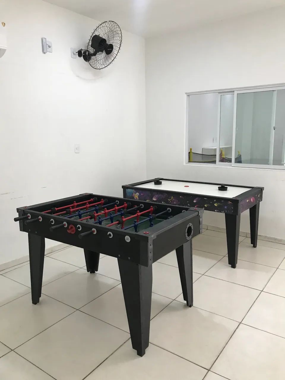 Alugo combo de mesas de jogos 
