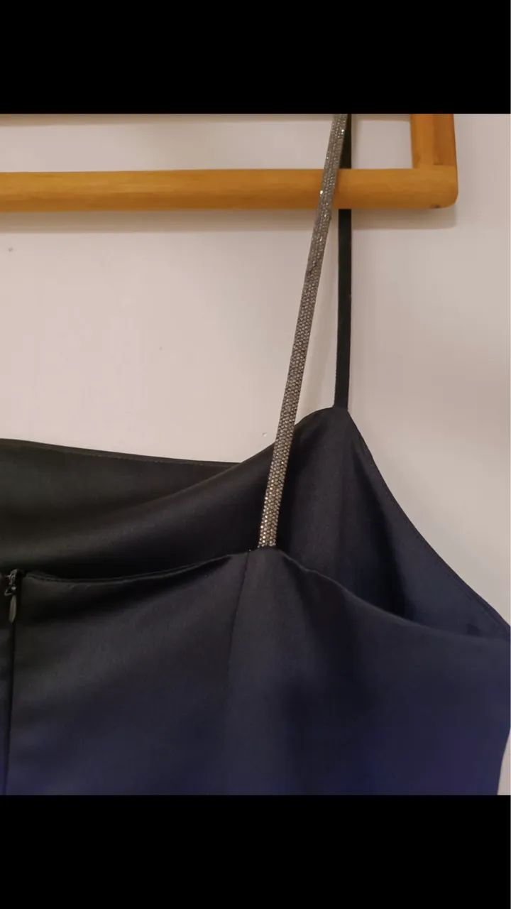 Vestido Cetim alça brilhosa  - Foto 3