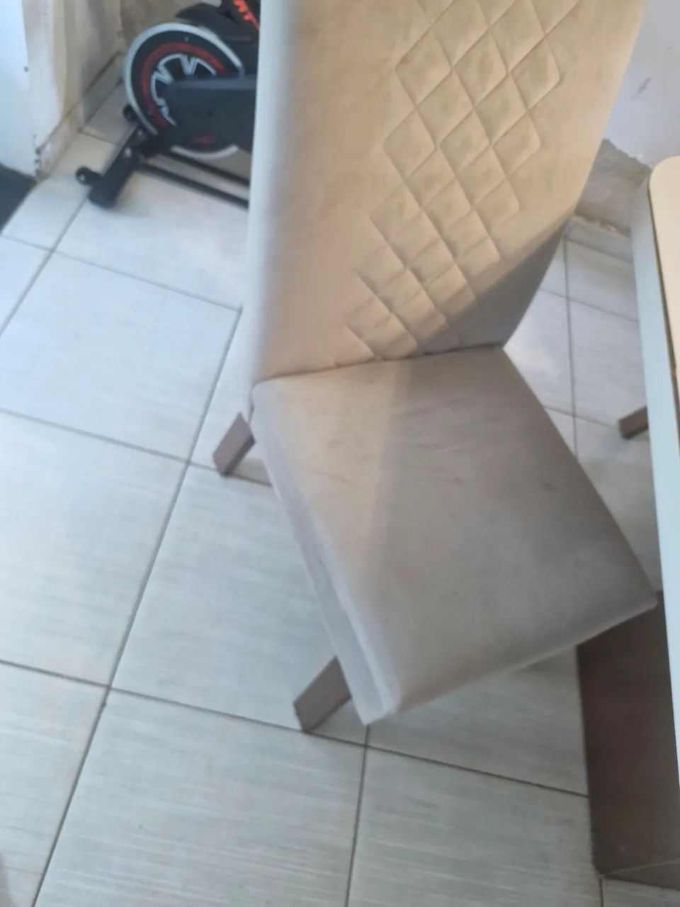 Mesa de 6 cadeiras