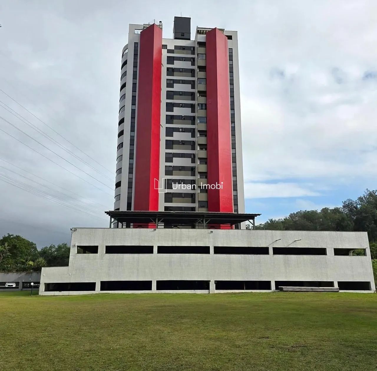 Apartamento de 3 quartos com suíte