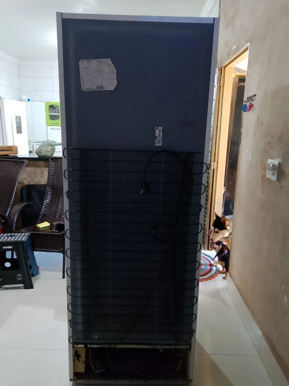 Vende-se está geladeira Electrolux Frost Free  - Foto 6