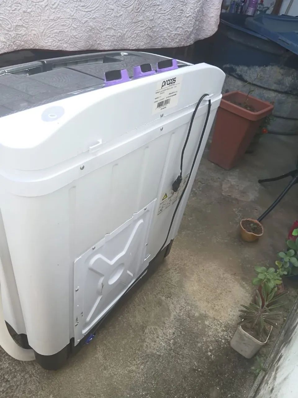 Vende se maquina de lava 10 quilos - Foto 2