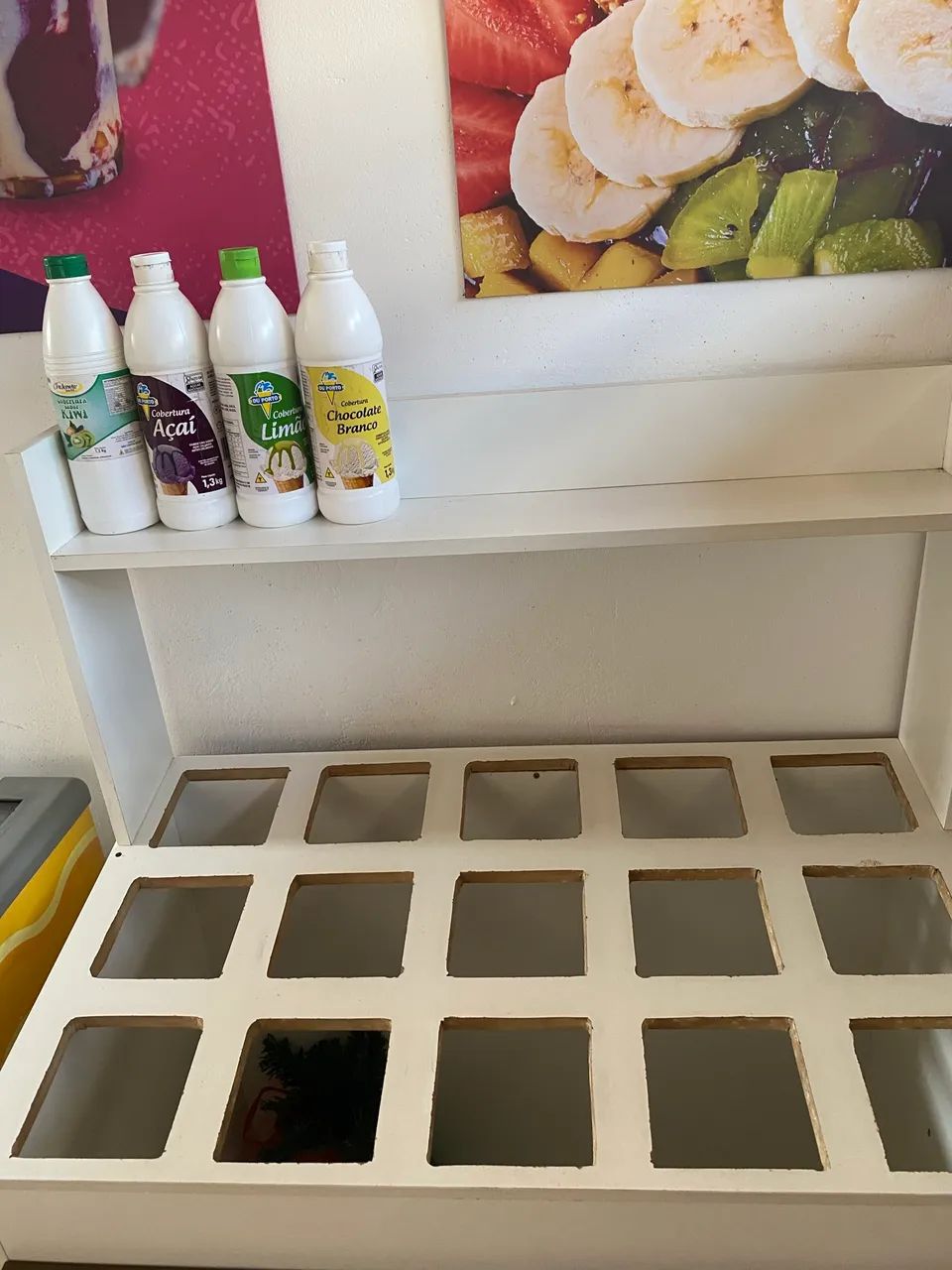 Vendo expositor de acompanhamento de açaí  - Foto 2