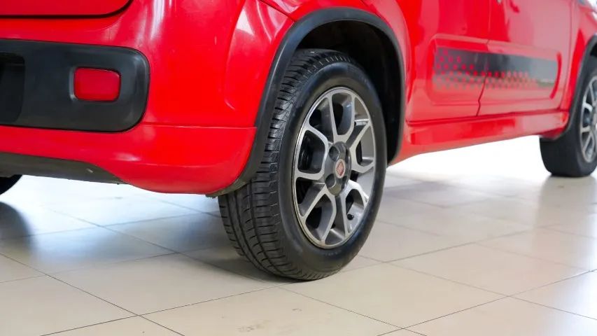 Fiat Uno Sporting 1.4 EVO Fire Flex 8V 4P 2014 - Foto 4