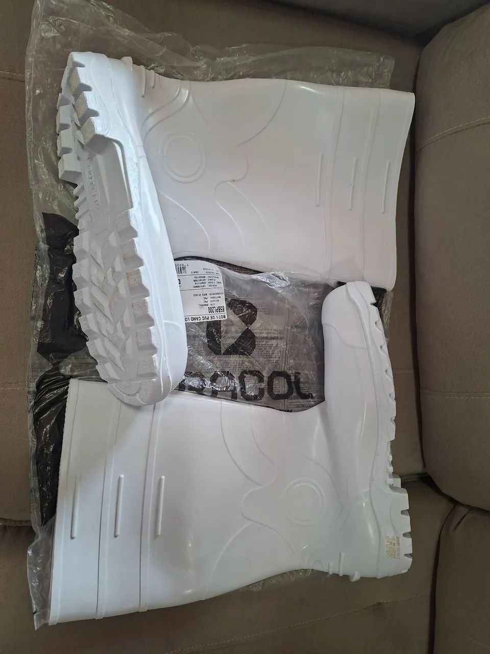 Bota cano longo Bracol bico aço 
