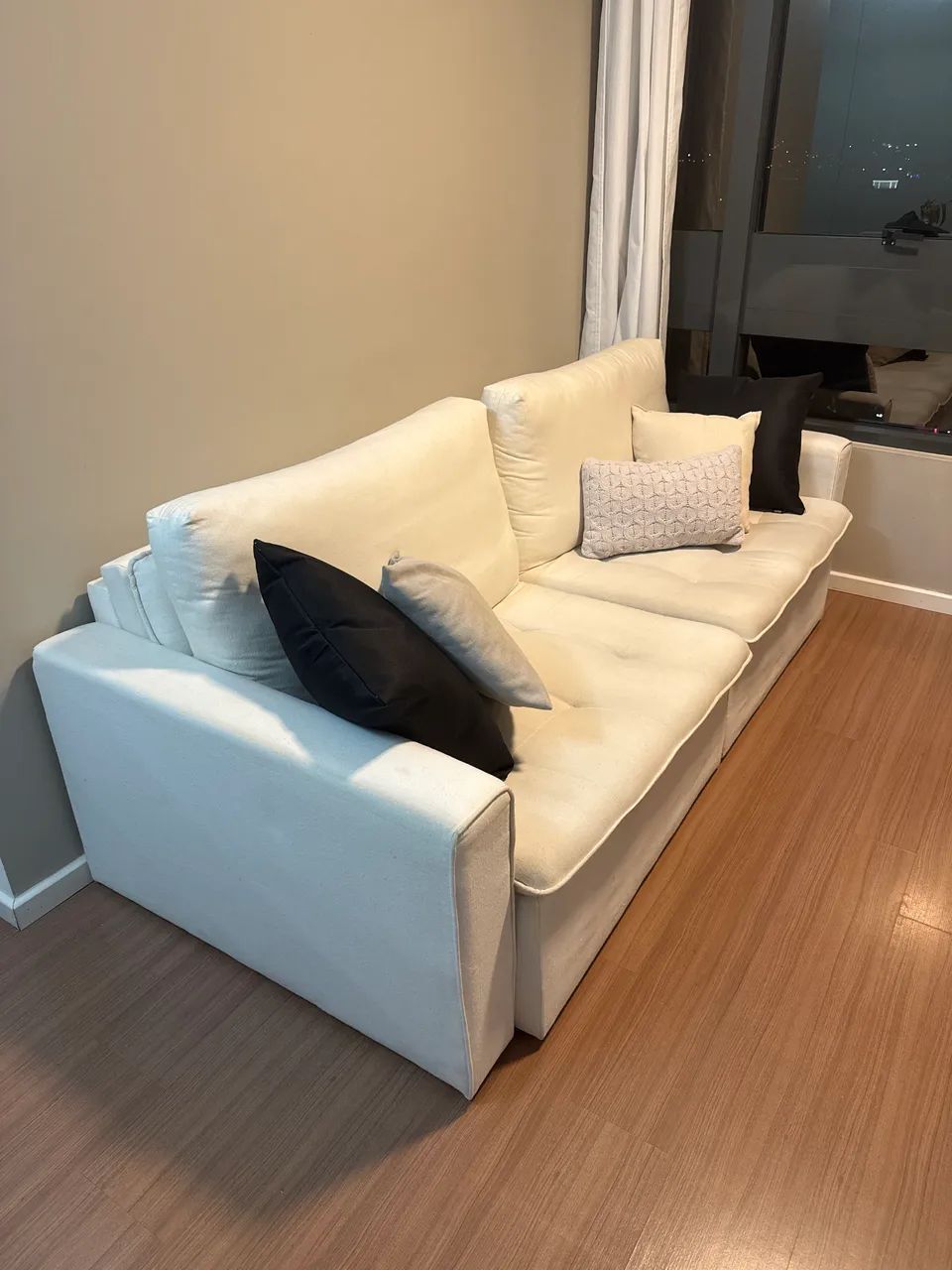 Sofa reclinável compacto 4 lugares
