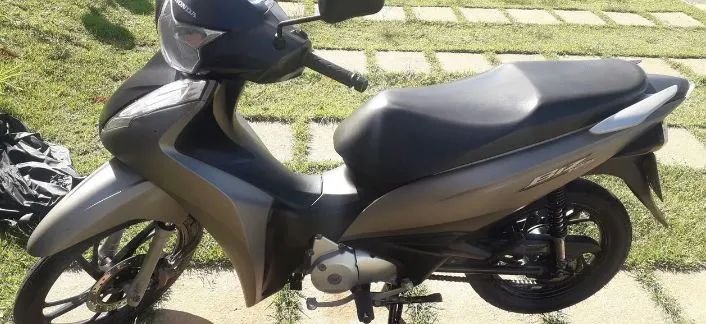 Moto semi nova - Foto 3