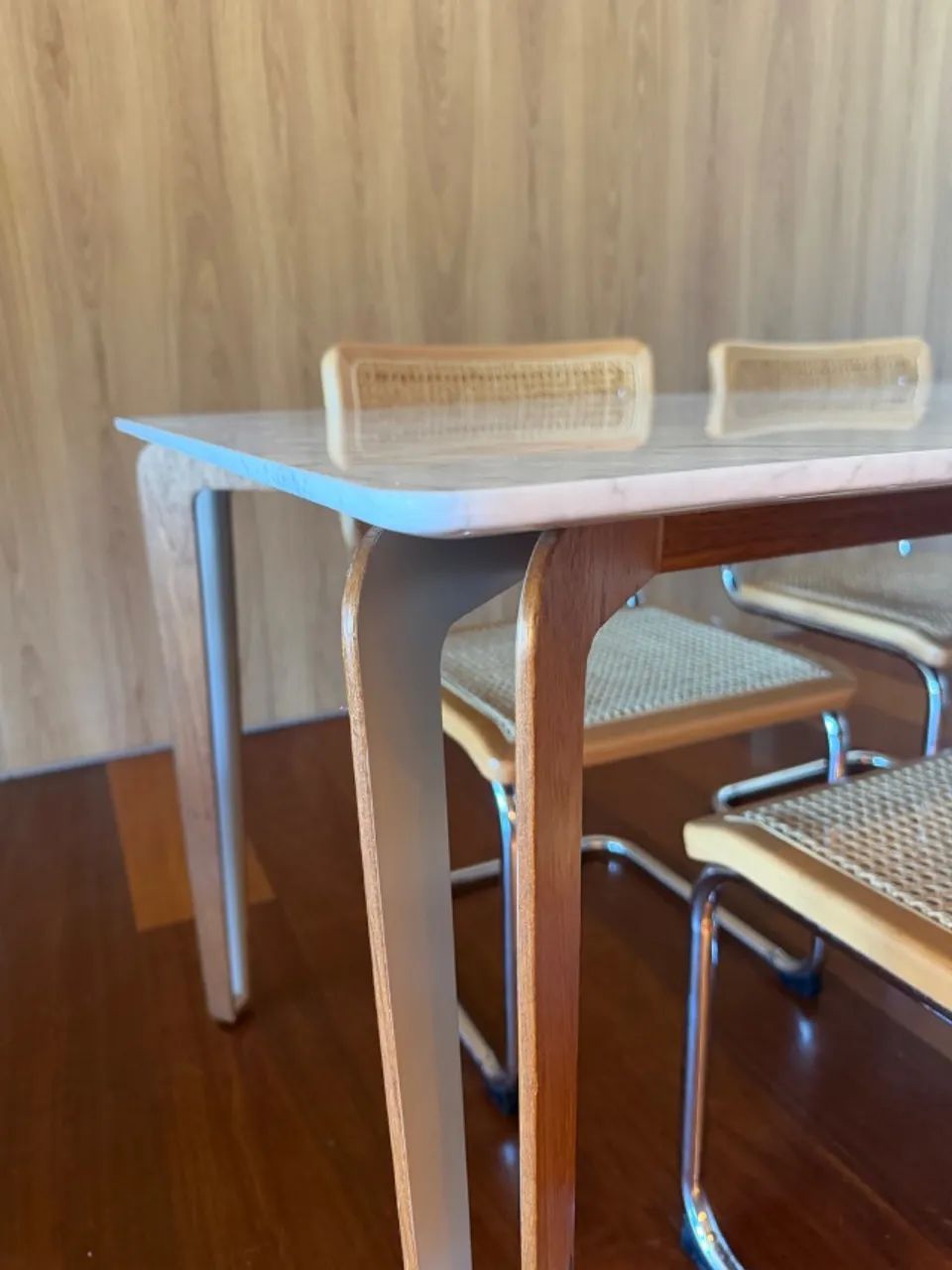 Mesa de jantar 6 lugares tampo em marmore - Foto 5