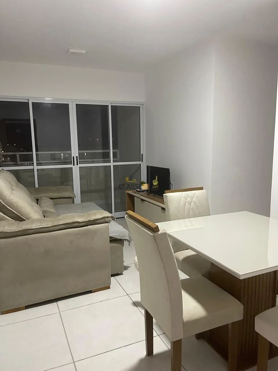 Apartamento 2 Quartos com Varanda Andar Alto em Candeias - Foto 4