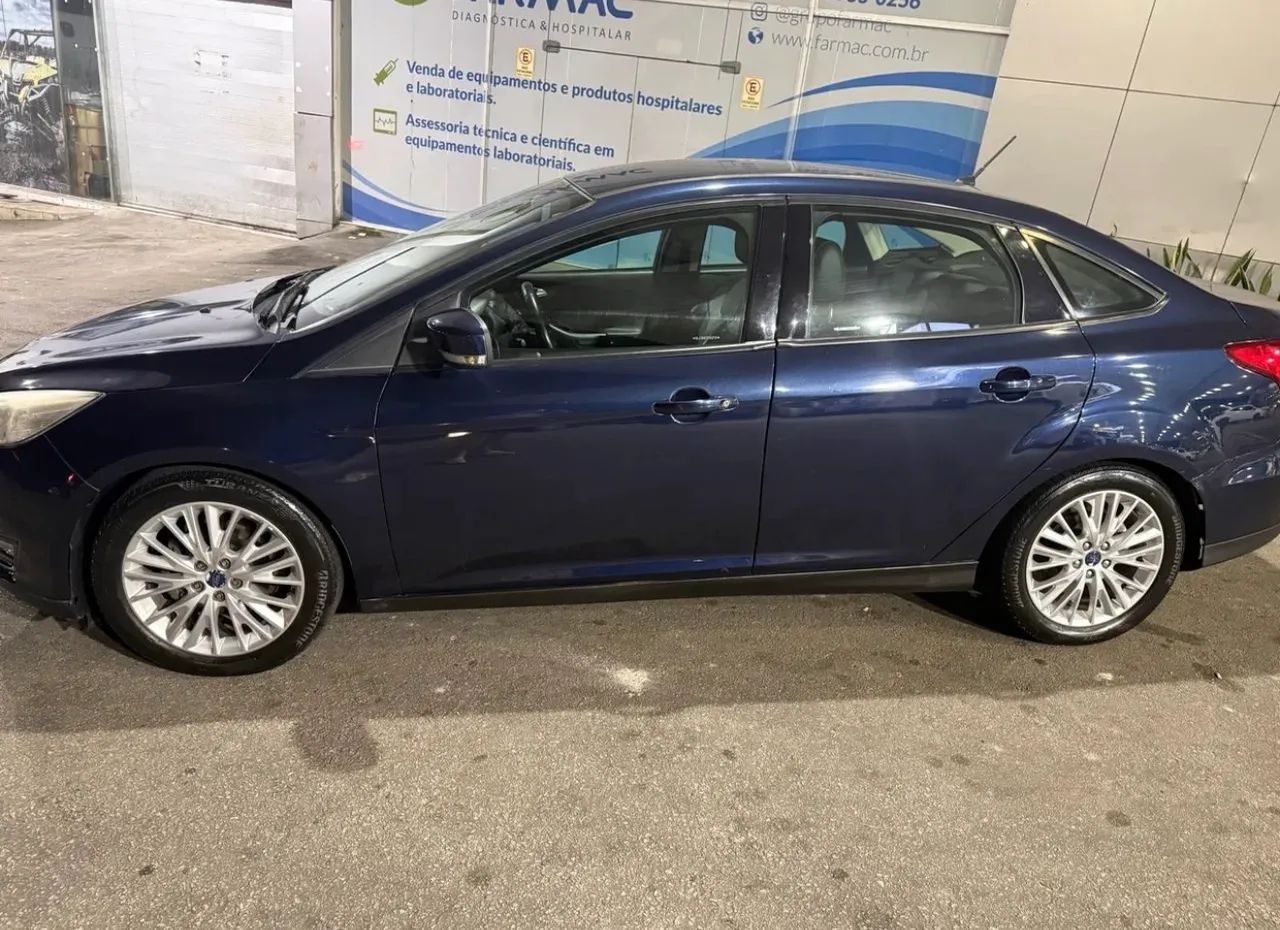 Ford Focus Fastback Se/se Plus 2.0 Flex Aut. 2016 - Foto 4