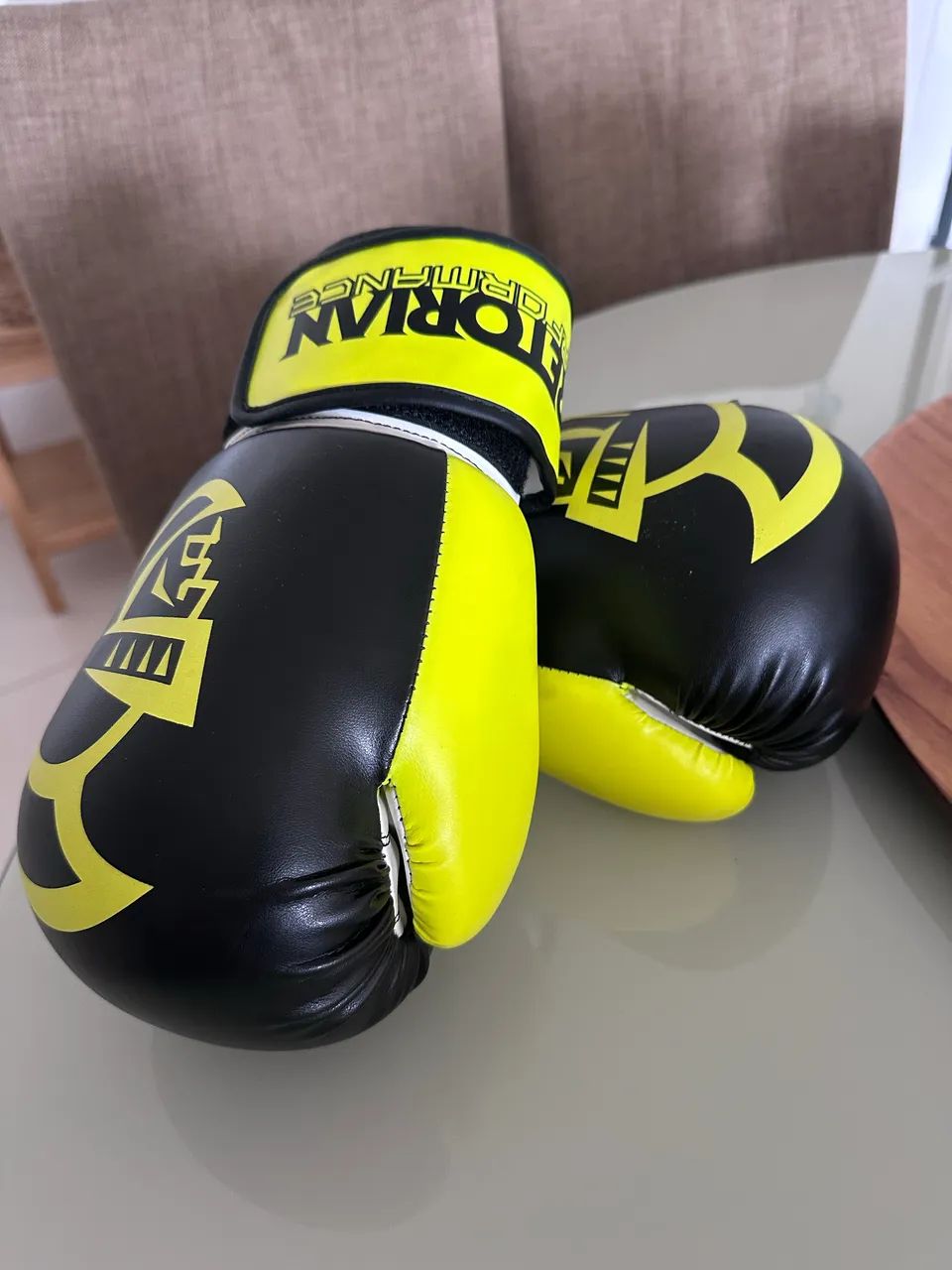 Luva Pretorian Boxe Muay Thai Black - Foto 4