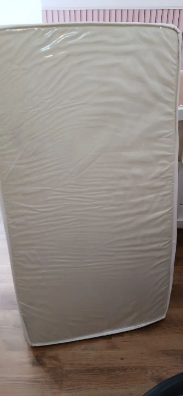 Berço com colchão e decoração  - Foto 6