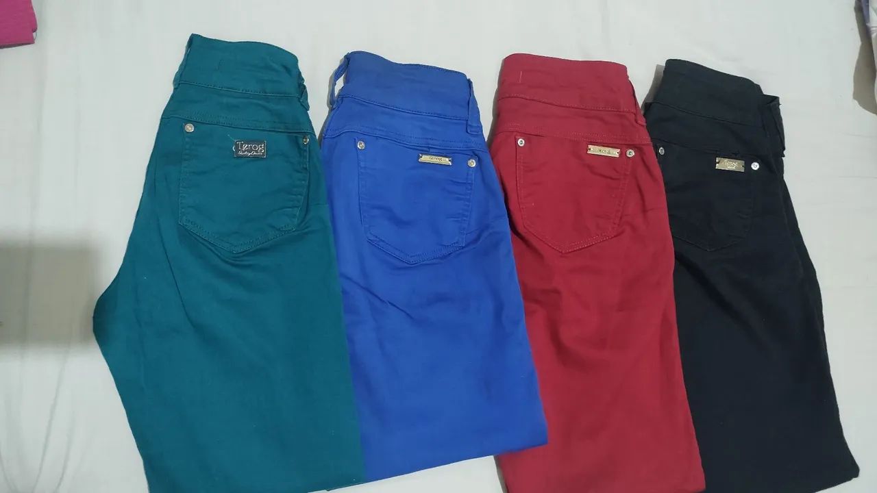 Lote/kit de calças jeans coloridas  - Foto 2